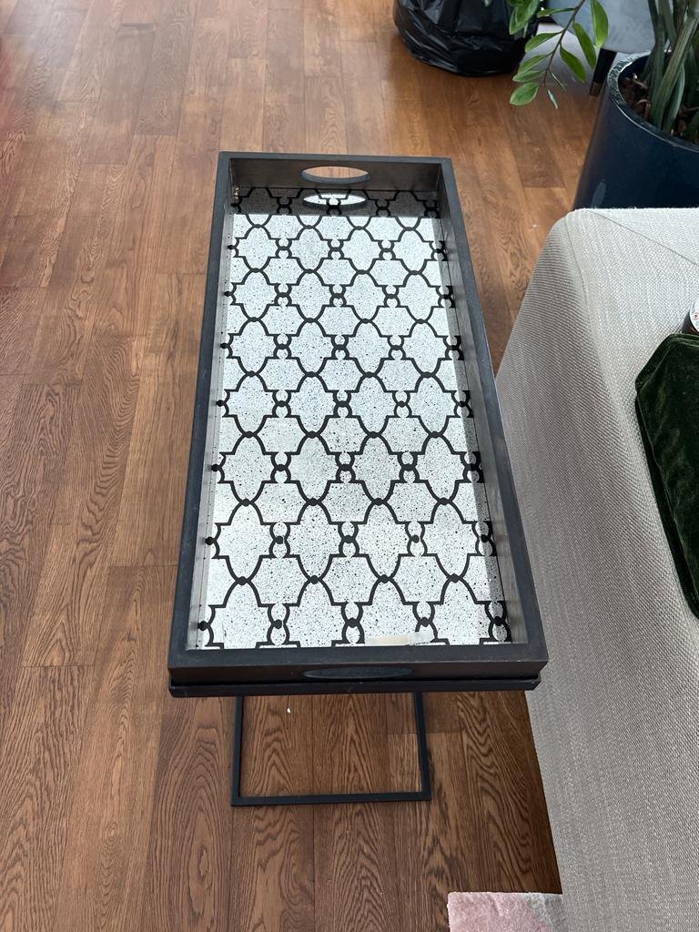 Notre Monde side table with tray