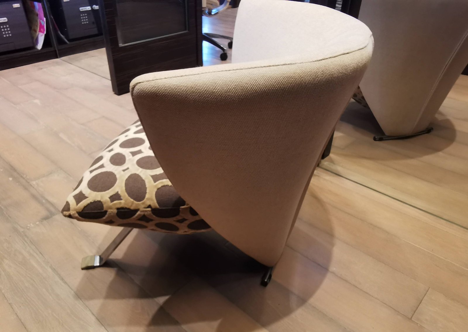 Accent Lounge Chair W850 D650 H720mm