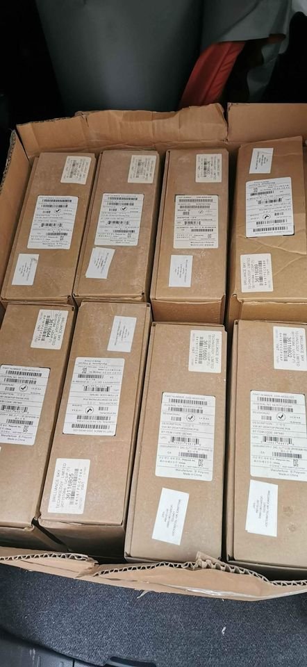 Poly-com VVX 301 IP phone x 16 set