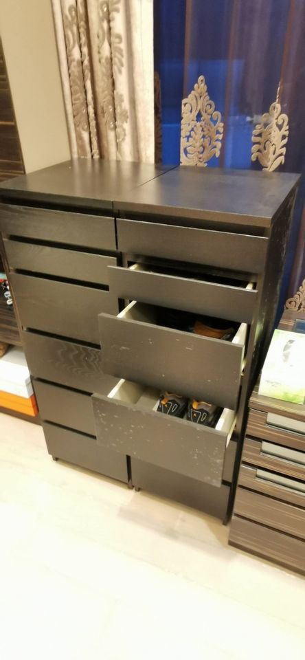 Mid-height cabinet x 2