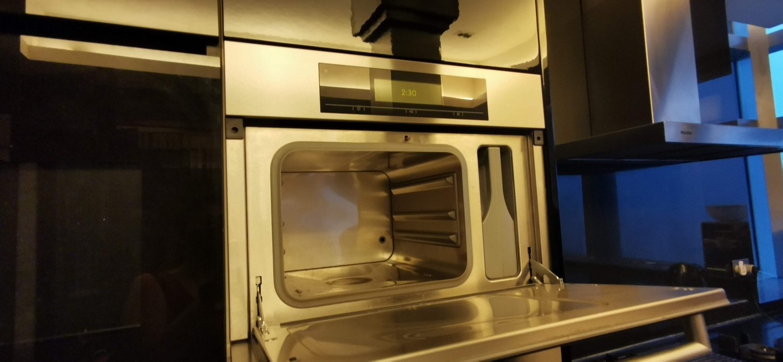 MIELE Steamer 嵌入式蒸爐 DG6200 595 x 456 x 572mm