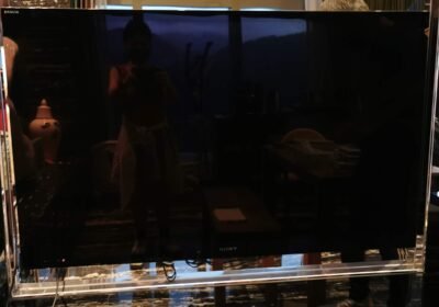 E1-Sony-Braviav-50inch-TV-1280-x-770mmsds